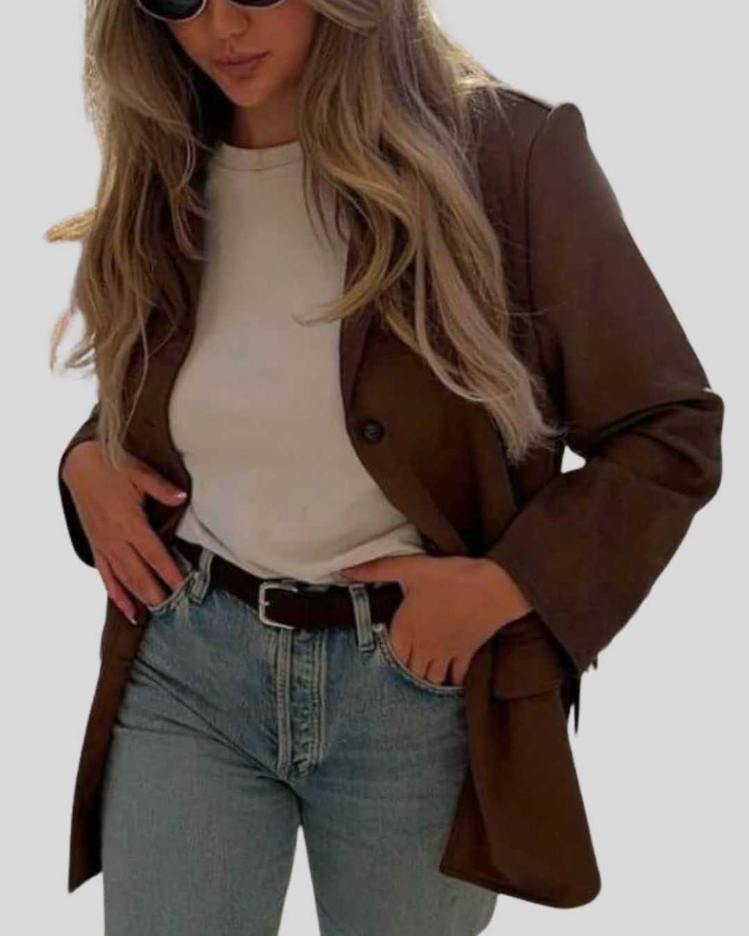 Kateřina – ženski suknjič z pridihom elegance in udobja