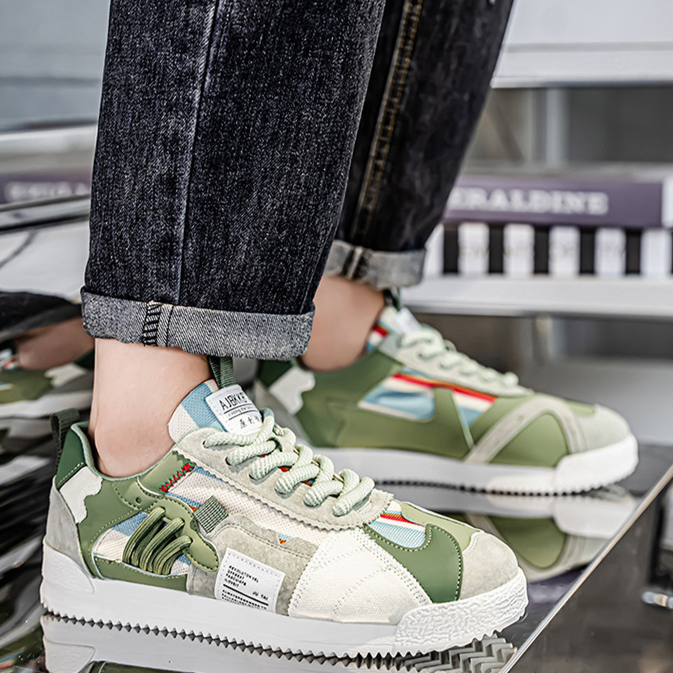 Radeky – Retro superge