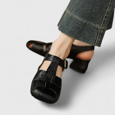 Mirella – Brezčasen dizajn in udobje brez kompromisov